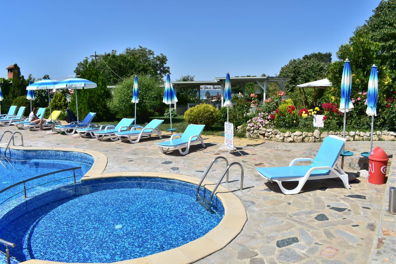 Nushev Hotel Szveti Vlasz Kültér fotó